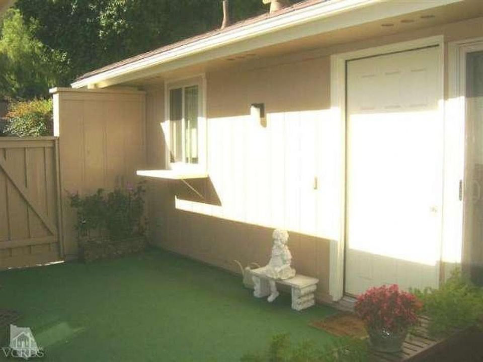 1st image of 11248 Village 11