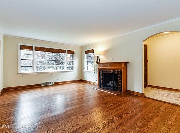 2nd image of 9107 S Sproat Ave