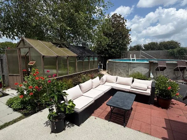 406 Montego Ct, Wilmington, NC 28411