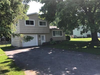 206 Lena Ter, North Syracuse, NY, 13212