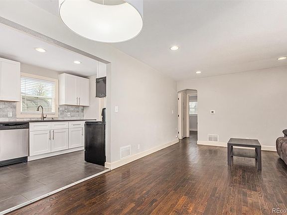 3rd image of 2842 W 1st Avenue