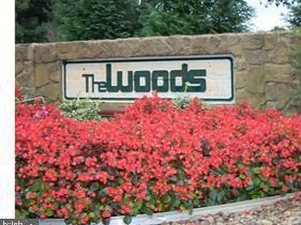 105 The Woods, Cherry Hill, NJ 08003