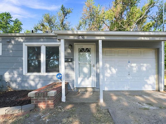 5th image of 3427 S Everett Ave