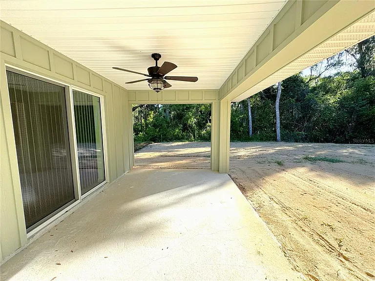 9789 S Clearsprings Dr — Photo 18