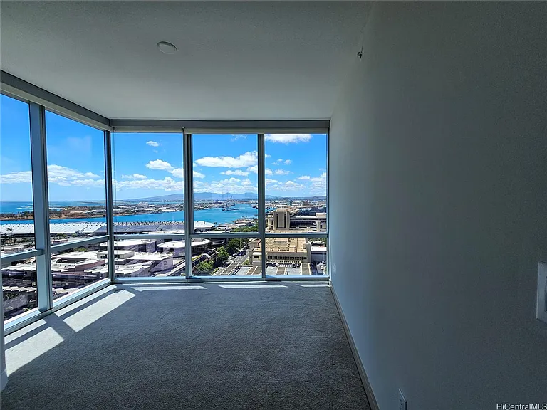 555 South St #2105 — Photo 3