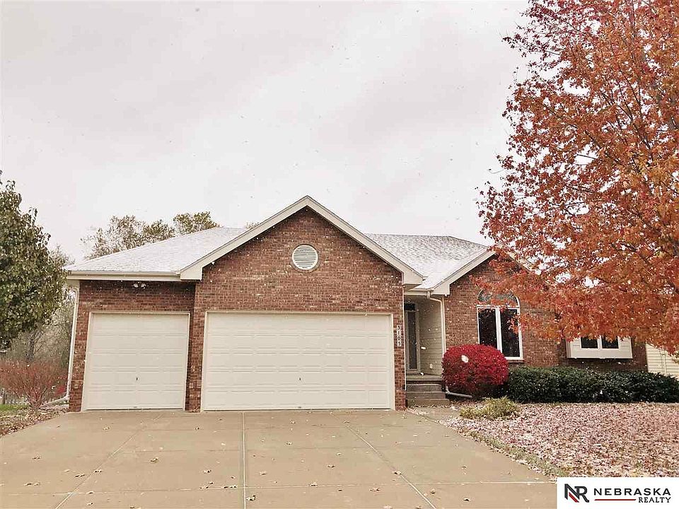 1st image of 3105 Piney Creek Dr