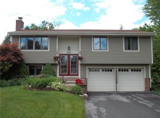 114 Fox Chase Ct, Cranberry Township, PA 16066