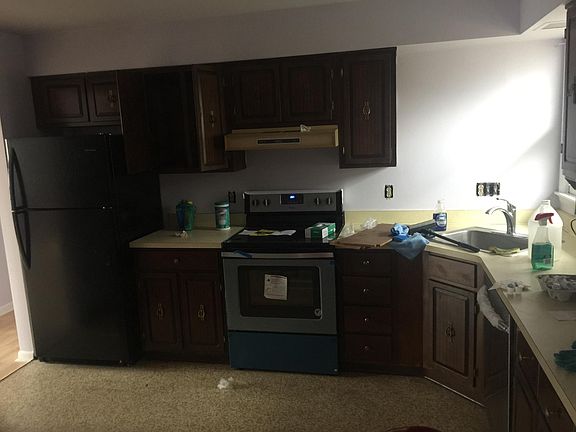 4th image of 30 Belvidere Ave