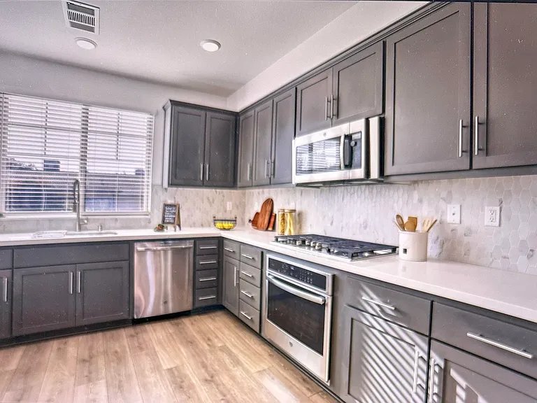 601 Cinnamon Cir — Photo 10