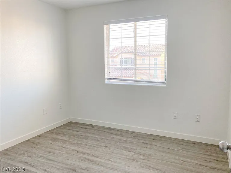 4990 Tioga Pass Ave — Photo 19