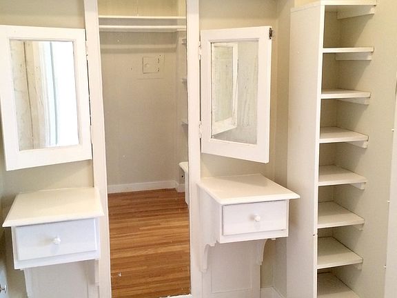 4th image of 1835 Clay St APT 202