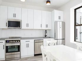 3404 34th Ave, Astoria, NY