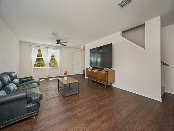 4th image of 6700 Corral Ln