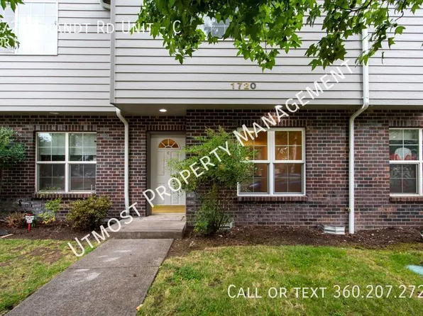 1720 Brandt Rd APT C, Vancouver, WA 98661