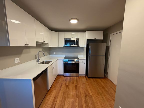 2nd image of 226 Parker Hill Ave APT 8