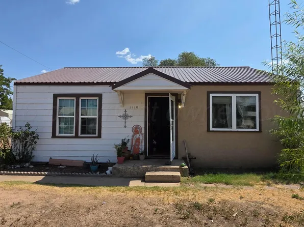 1110 E 1st St, Dalhart, TX 79022