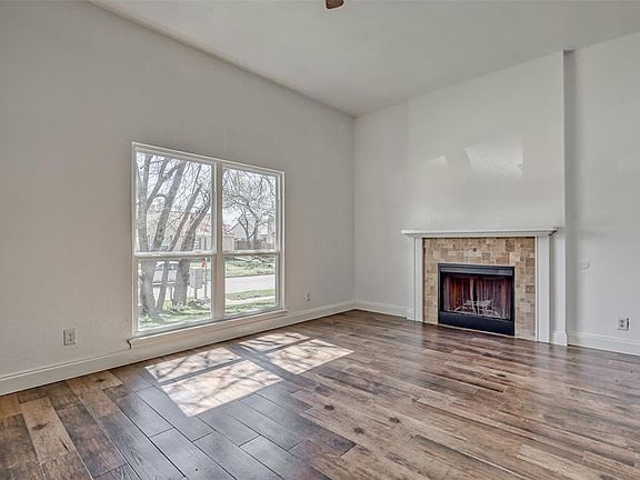 4th image of 424 Dollins St
