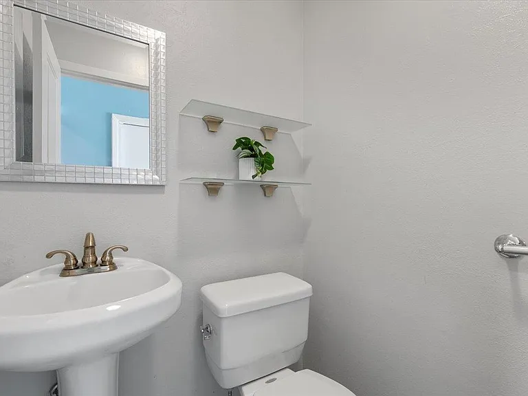 5313 Harvest Ln — Photo 24