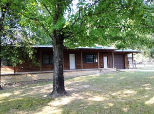 1115 Gaylor Street, Mountain View, AR 72560