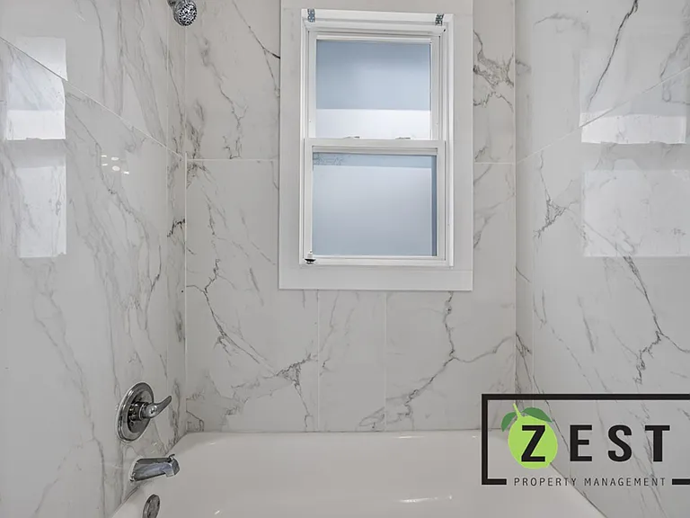 3329 Waverly St — Photo 10