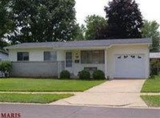 1420 Layven Ave, Florissant, MO