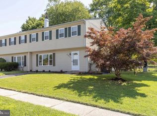 7711 Queens Park Rd, Pasadena, MD 21122