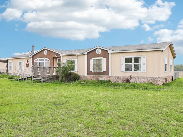 100 Robin Ridge Dr, Waxahachie, TX 75165