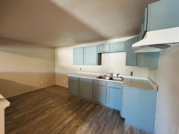 3rd image of 29920 Main St #11450121