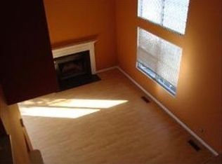 509 East Ave, Streamwood, IL