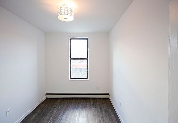4th image of 7412 18th Ave #2