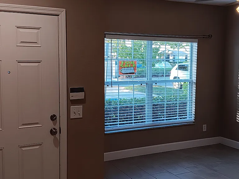 16404 Rollingbrook Dr — Photo 10