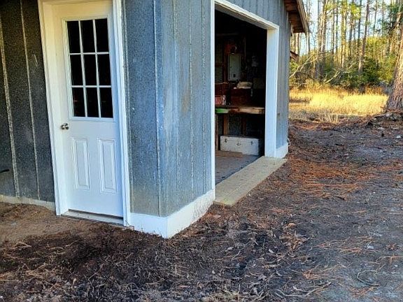 5th image of 66 Bird House Ln