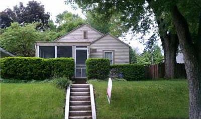 1st image of 234 E Woodside St