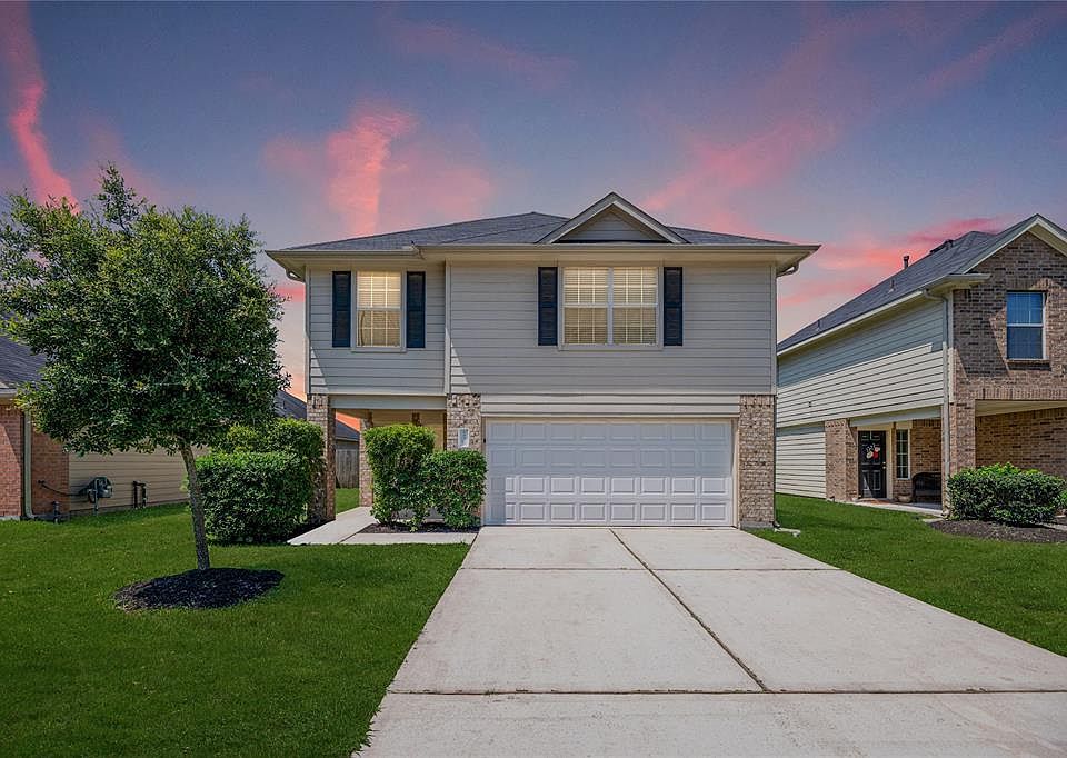1st image of 22347 Queenbury Hills Dr