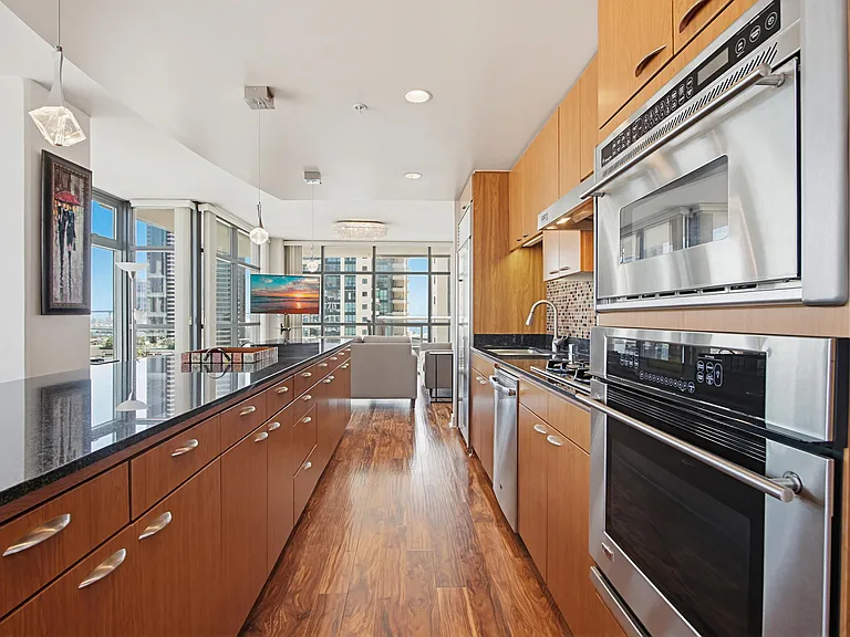 645 Front St #1208 — Photo 6