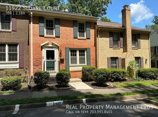 11922 Sloane Ct, Reston, VA 20191