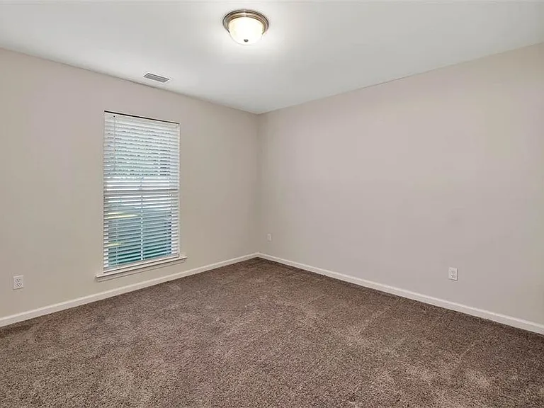 124 Heatherly Way — Photo 9