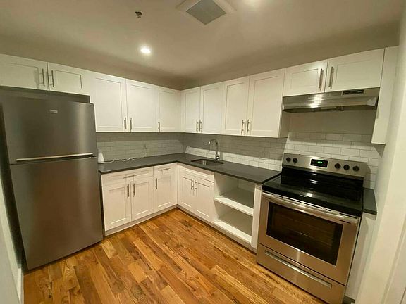 3rd image of 2513 Bedford Ave #1F