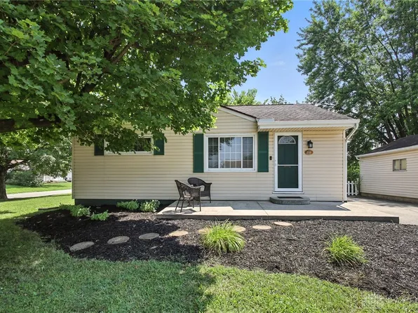 216 Cowan Pl, Dayton, OH 45431
