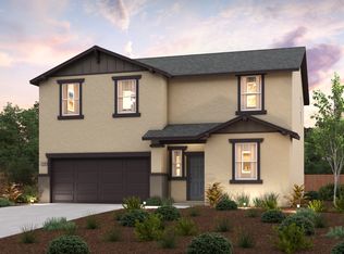 1468 S Tropics Pl, Hanford, CA 93230