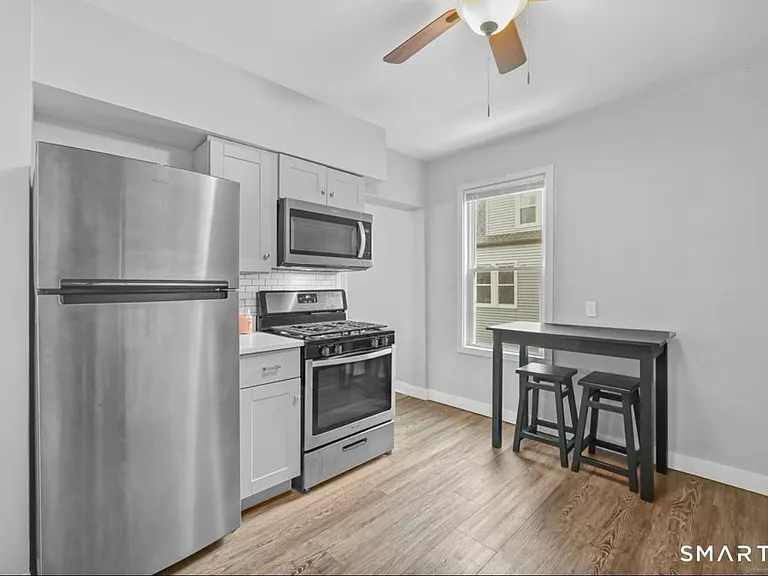115 Harborview Ave #2 — Photo 4