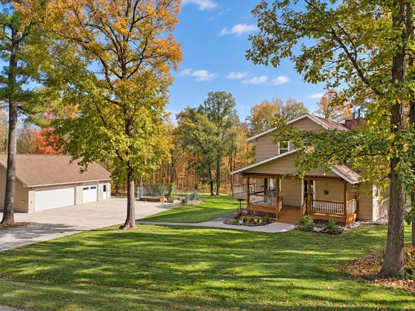 2002 NW 9th Ave, Grand Rapids, MN 55744
