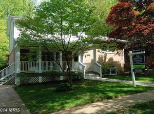 2713 Welcome Dr, Falls Church, VA 22046