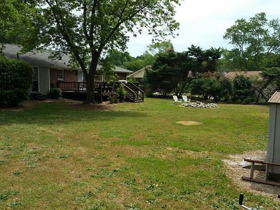 2nd image of 2863 Williams Pl