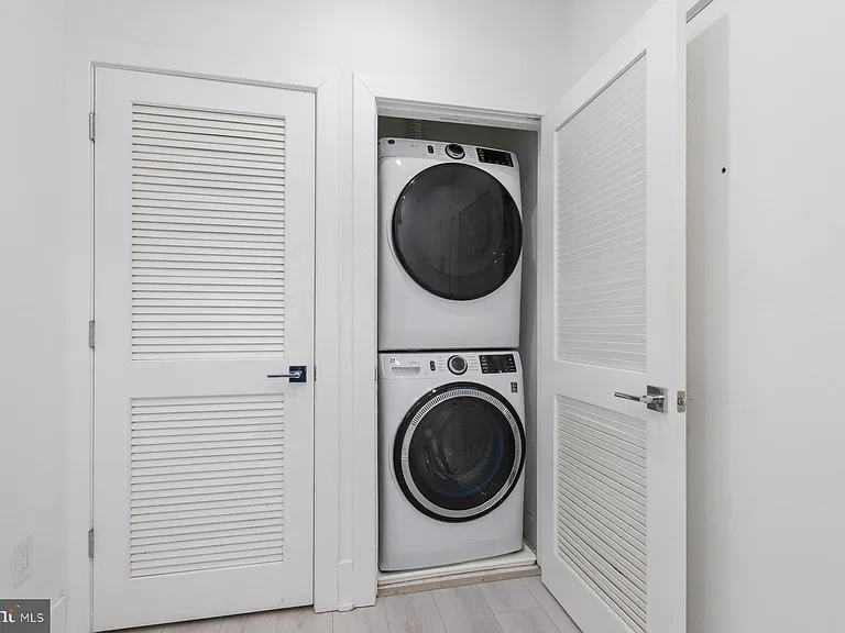 1202 Longfellow St NW #3 — Photo 15