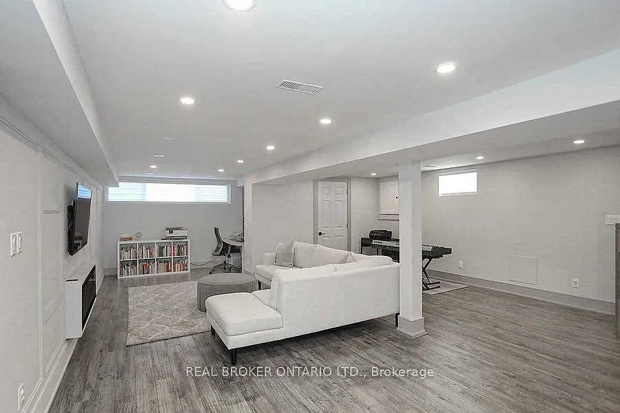 1 bed, $1,750 — Photo 2