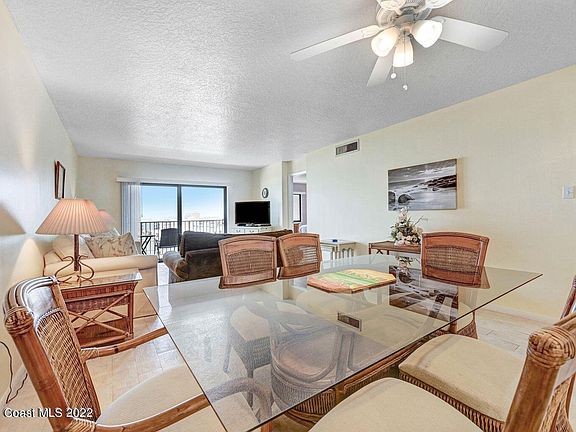 4th image of 7520 Ridgewood Ave APT 806