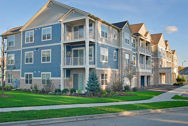 1st image of 99 Oak Leaf Ln APT 103