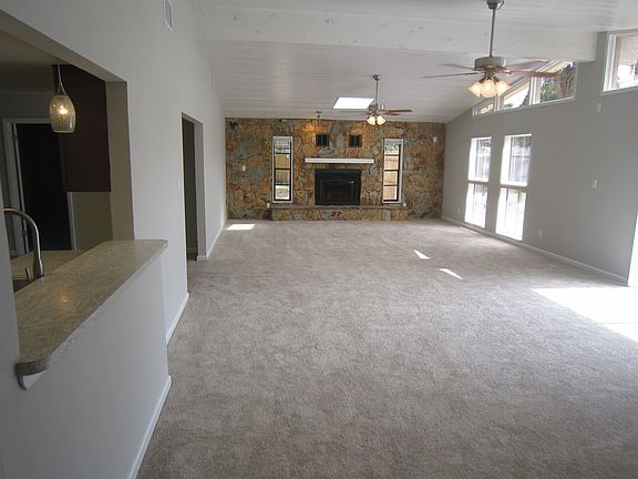 5th image of 3430 Sandpiper Ln