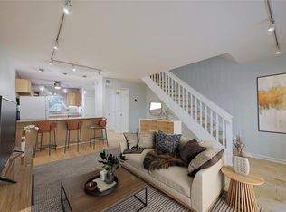 5330 Balcones Dr APT G, Austin, TX 78731